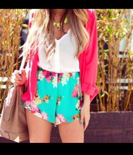 Aquí está todo lo que a cualquier chica le gustaría tener. Trucos para ir perfecta, a la moda: tendencias, conjuntos de ropa, zapatos, consejos. Síguenos. RT !