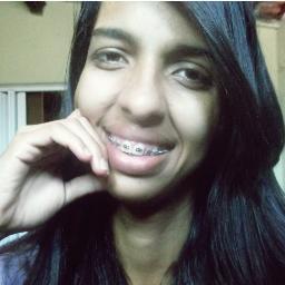 Filha do Rei ! s2 20 anos. #Dos3 .  Deus ♥ Namorada de @ZDiogenes  ♥ http://t.co/CTuLQsJ2LK ♥ Como viver sem Jesus ? ¯\_(ツ)_/¯