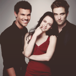 Não é porque você errou uma vez que todas as outras serão iguais, um hora vai da certo. Acredite. Sempre acredite em seus sonhos. KristenRobertTaylor = my life