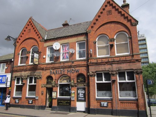 One of the Finest Family Pubs in Runcorn!! 
Great food from our Brand New Menu, served daily from 10am till 9pm weekdays, and 10am till 6pm on the weekends!