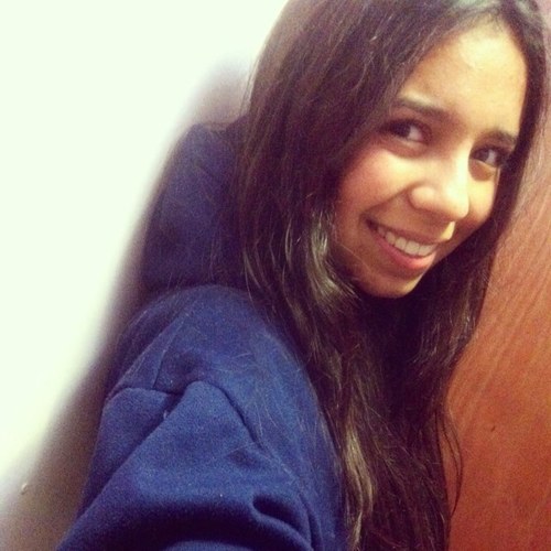 fabyfreeee's profile picture. En un mundo de mentiras, decir la verdad es un acto revolucionario.