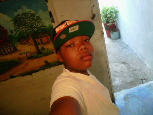 Moreniito_Class's profile picture. #el pOe tengoO TIGERAJE perO   SOy  desente Un cuenoO al añoO noh ase daÑoO mii jente  todoO el tiienpoO vionicoO@moreniitoO_clasS...!!!