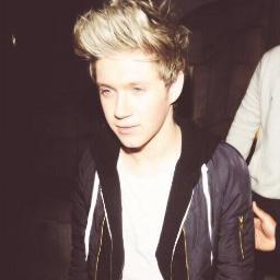 i fancy @zaynmalik. follow @ziallcats