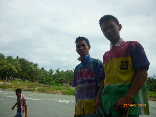 Sejalan bukan berarti satu tujuan !!!