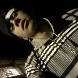 Cuide de quem corre do seu Lado e quem ti quer bem essa é a coisa mais pura ♪ Eu Juro , eu Te Juro amor Eterno  Mano s2
 / @LuLusinha_Gomes