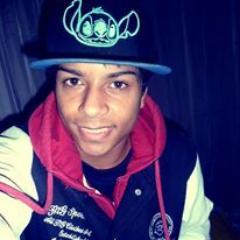 QUEM EU SOU?
eu nun sei nada de mim rsrs...
pq vc mesmo nun vem me conheçe....rsrs