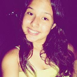 ' Fieel a Deus :) , Paz justiça e Liberdade ! (ýy , Musiica *-* , Fuunk ;3 , Internet *0* , Role ;p , sms *---* , Boolacha ;x , Coriinthianaa *w* kk' !