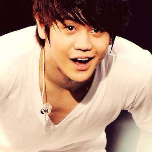 Yoseobie from Beast. 90's. #lustfulowner