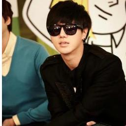 [V] @TimeLine_RP | Super junior | ♥alone #YWSquad #24AFC1 #SMBigFams | Lead vocal SJ | empty~