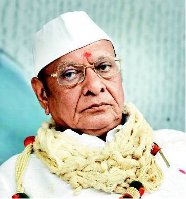 Once the Chief Minister of Gujarat State, Shree Shankersinh Vaghela, popularly admired as ‘Bapu’, is one of the most charismatic leaders of Congress Party