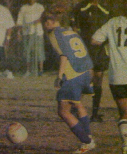 kicks balls for a living. member of cayman islands national team& scholars international. idols:USWNT♥. motivated by discouragement ;)