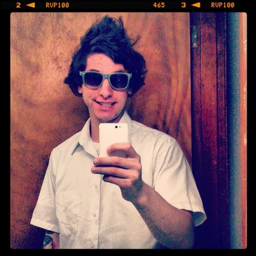 I'm a Florence freerider skateboarding what I used to do now I'm a dad and I don't do much but hang out with my daughter