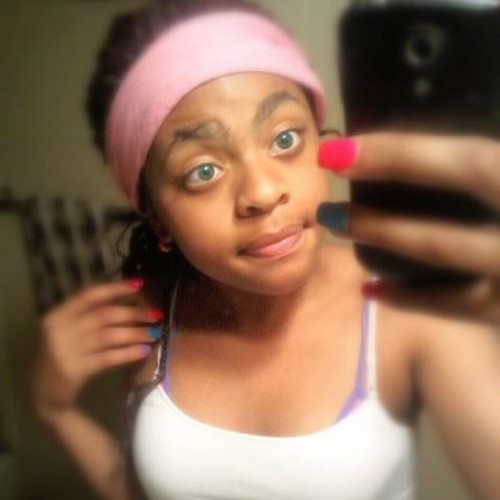 Pinappless . . . . *
