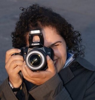 Marketeer. Photography, Travel, Graphic Design, Music, Sushi and Laugh Lover.
