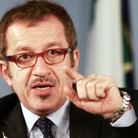 Roberto maroni (@maroni_leganord) 's Twitter Profile