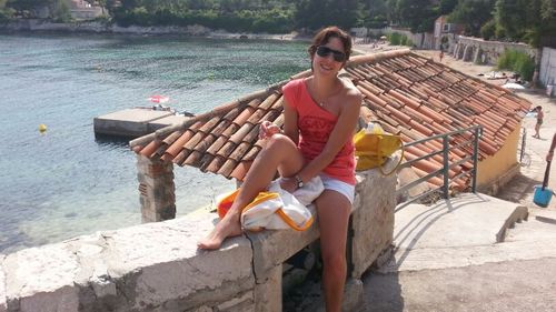 scimmietta1179's profile picture. Non mi faccio incantare o tentare da cio' che luccica ma solo da cio' che illumina...