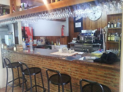 Twitter oficial del Bar/Restaurant CAL RULLET! Seguixnos y publica sobre l'establiment! No t'ho pots pedre! [664104046]