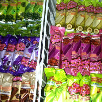 Ada 10 Rasa : Coklat,Durian,Kacang merah,Kacang hijau,Kelapa muda,Jagung manis,Ketan hitam, Nangka, Mocca dan Alpukat.