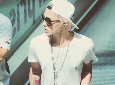 Gri CoyoteUgly (W.880818G) G-DRAGON(25) Slow mode