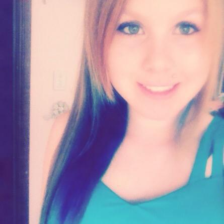 I'm just me ? Weird, Quirky and an Aspiring actress and musician :3
