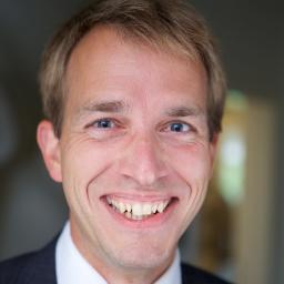 DriesCannaerts's profile picture. Zaakvoerder Cannaerts Accountants, fervent literatuurliefhebber, loper en skiër.