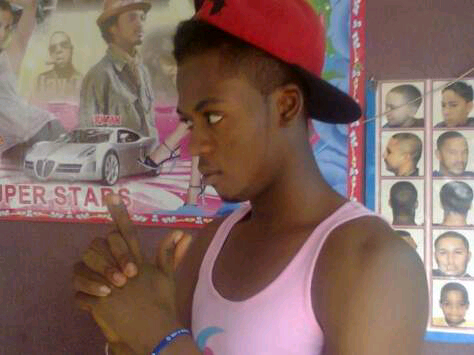 Am me,mysElf and I. jst simple/j.phillipadoga@yahoo.com in need of a relationship.......hrt alone