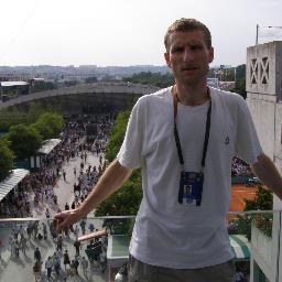 Kocham tenis, kibicuję Polakom i Rogerowi. Na moim podium też rower, biegi i woda. Zawsze - śpiwór i podróże. Prywatne opinie i punkt widzenia.