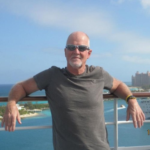 Mithompson6275's profile picture. 