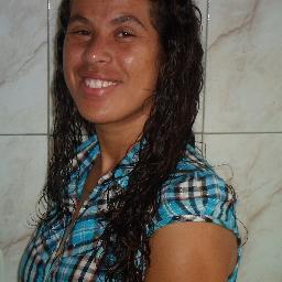 MÃE, ESPOSA, AMIGA, COMPANHEIRA!!!! PROFESSORA... AMO LER!!!!
