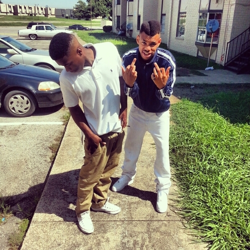 Follow my sister @lipbitinq_ she all i got i love huh .!! ParkRow187