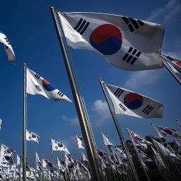 뼛속까지 정통우파 빨갱이들은 꺼져.