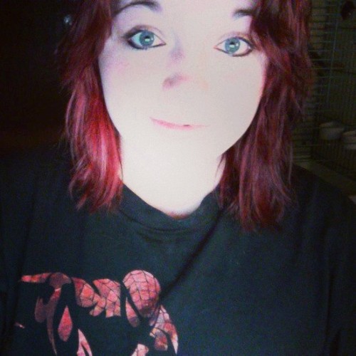 Hello dear I am Hailey and I like girls(:.I am 16 and a 10th grader....have fun (: