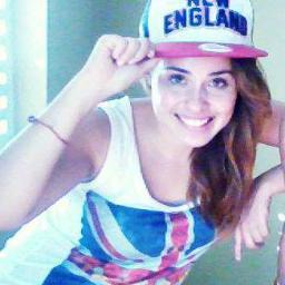 hola soy melissa carolina