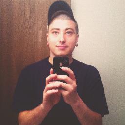 lunarectionTYBG's profile picture. im hungry