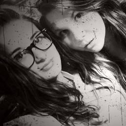 Hey !ON est Les Enjoy Life ! Nous somme deux ados Mariana  et Stella ! Pour mieux nous connaitre abonnés vous !
Chaine Youtube : http://t.co/LaGqemg1sY