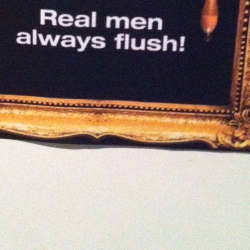 cargoloader's profile picture. im here tweeting the things everyone else is afrraid to tweet