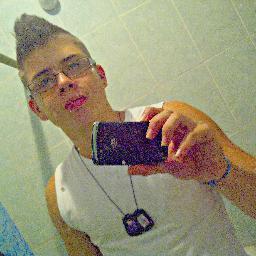 https://t.co/D9gwT2RX
Sígueme Y Te Sigo :D