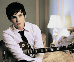 RolePlayer of Logan Lerman | [V] UnitedKingEnt | belom ada nama :D =)) | IamCelineBckns cantik banget gak pake aja♥ -d | Fans BERAT swagtune BABY♥