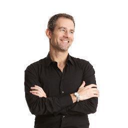 Digital marketer, travel buff, aspiring cook, political junkie and wannabe policy wonk.