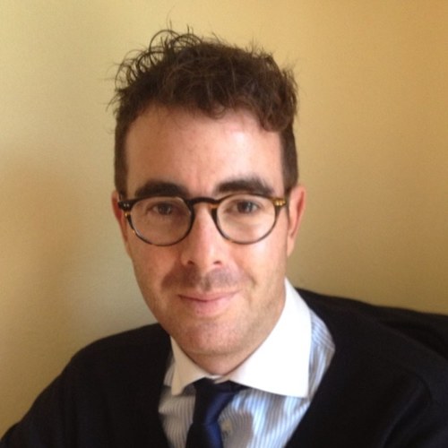 Ambitous entrepreneur thats always had a passion for sales in the service sector + a passionate angler and run a  German blog called http://t.co/LdURkTdilA