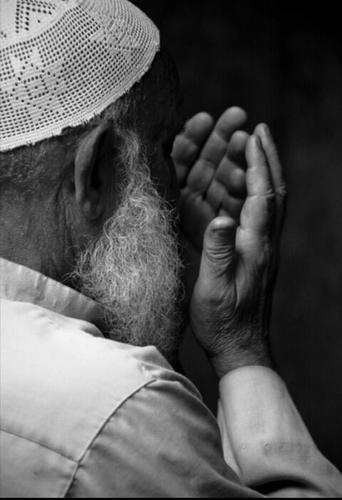 اللهم إني احتسب هذاالحساب خالص لوجهك الكريم فاجعل كل كلمه فيه شاهده لي يوم القاك يا رب العالمين واجعلني من اهل الجنه اغفر لي ذنوبي يا رب واحسن خاتمتي