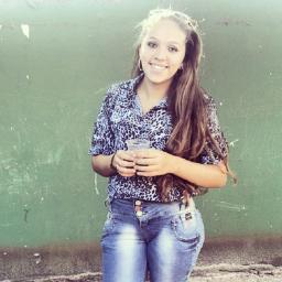 ''Nunca troque o que voc quer na vida,pelo qe voc mais qer no momentoo.Momentos passam,a vida continua.''
http://t.co/pRumXdz0 adc ae (: