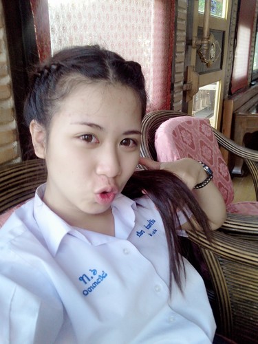 เป็นคนปกตินี้แหละจบ!! มิ้นตัวอ้วนๆๆนะดำๆๆ หน้ากากๆๆ หู้ววว รวมๆๆแล้วนิสียแย่ อดเอาใหญ่แล้ว!!! :) - ~ มิ้นเป็นชาวร็อค. \m/มิ้นปั่นฟิกเกียร์