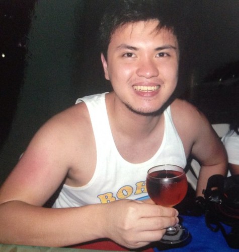 I like mountain biking, trying out hole-in-the-wall resto's, fisheye DSLR lenses, and vegetables.