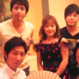 歌うことが大好き♪ 松田聖子さんの大ファンです(^.^) たくさんの方に私の歌を聴いてもらいたいです♪♪♪