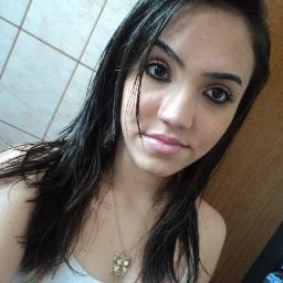 Não estou aqui para agradar ninguém...E já vou avisando,eu falo palavrões,sou grossa e odeio a humanidade,se não te agrado.Se mate ou não me siga ok! bjs *----*