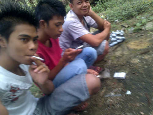 Selalu berfikir positif dan terus maju.       Pin 2385D6E0