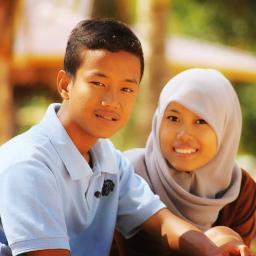 Simple life and loves you sincerely (´⌣ʃƪ) | Mybeloved @ikkykecikk1 ♥ | Mybest @larasadee @ritaastika @vionaNSP♚http://t.co/lAnCpoksxN