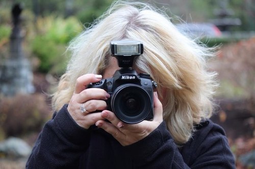 My passion is music and photography. I sing, play keyboard and lead worship wherever needed. 
I'm also a photographer: KPkathiepennyphotogaphy...for you :)