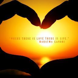 HubunganBijak's profile picture. Tips Hubungan - Tweet Bijak - Kata Cinta semua ada Disini